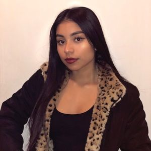 Meet your Posher, Angelica